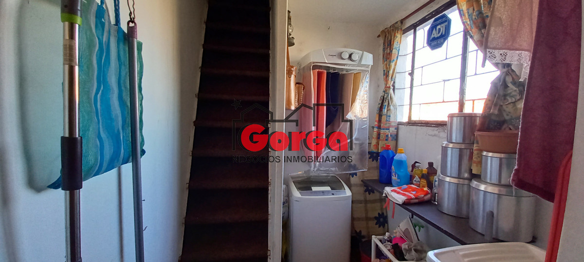 Casa ID.528 - Sobre Zapicán esquina Vilardebó 