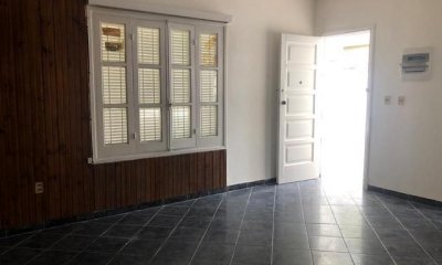 Sobre Canstatt y Siena. Casas alquilada, ideal inversión!