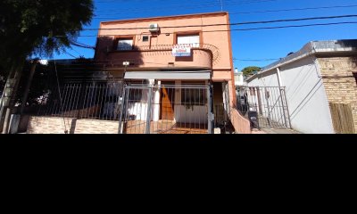 Sobre Liropeya, casa en planta alta, súper luminosa