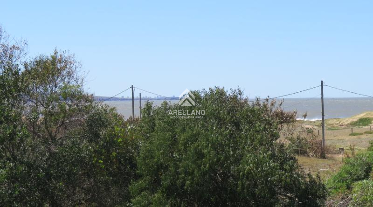 Terreno ID.3499 - Vendo terreno en Ocean Park 430m2
