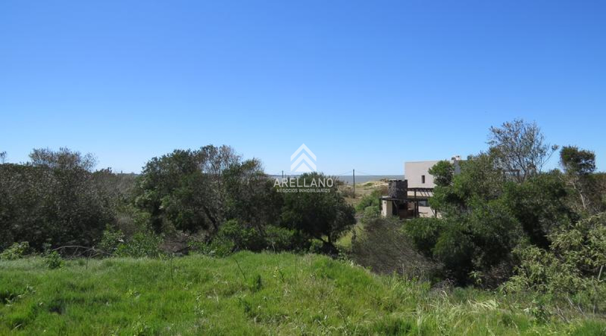 Terreno ID.3499 - Vendo terreno en Ocean Park 430m2