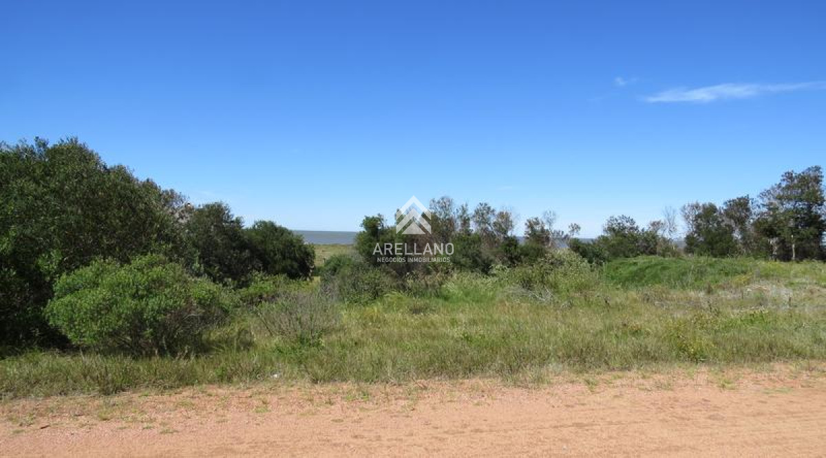 Terreno ID.3499 - Vendo terreno en Ocean Park 430m2