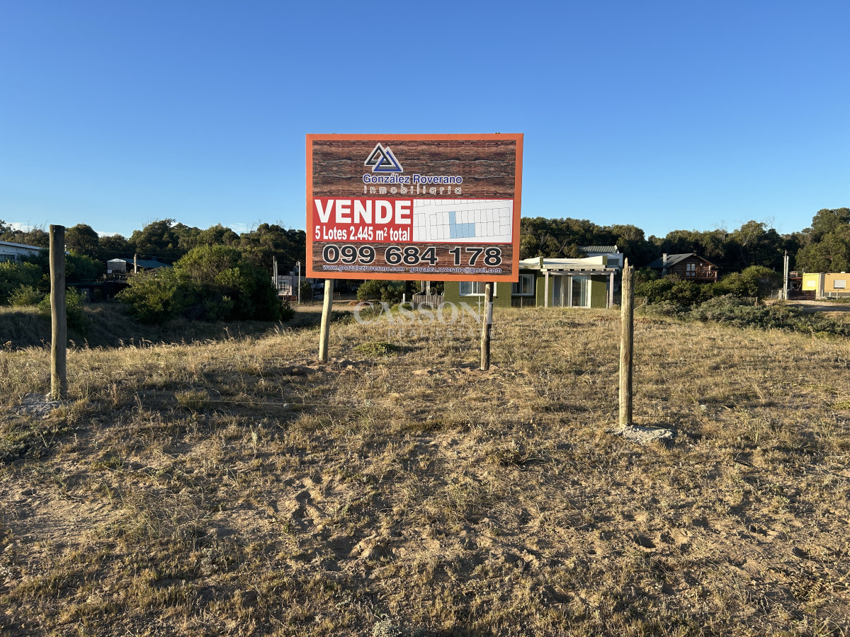 Terreno ID.3960 - Vendo en Primera Línea del Mar 2450 M2