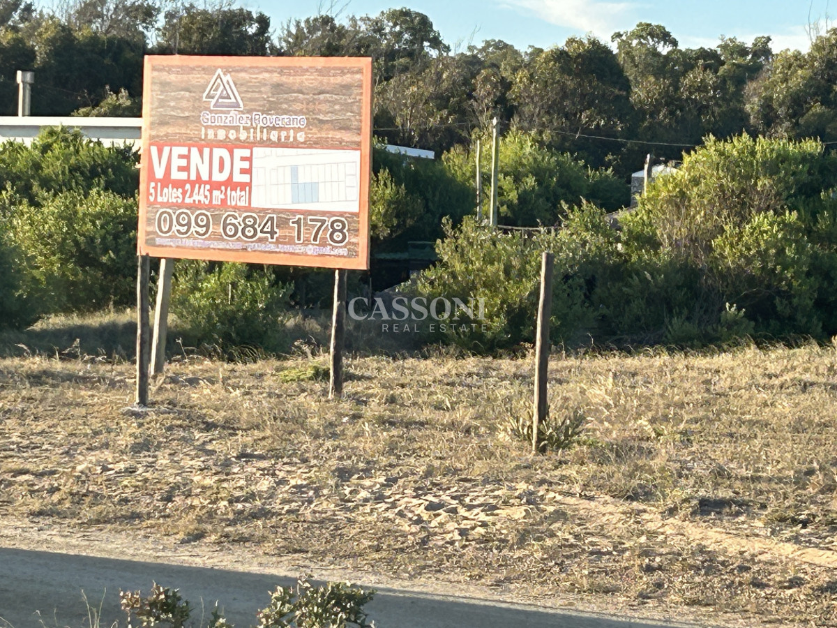 Terreno ID.3960 - Vendo en Primera Línea del Mar 2450 M2