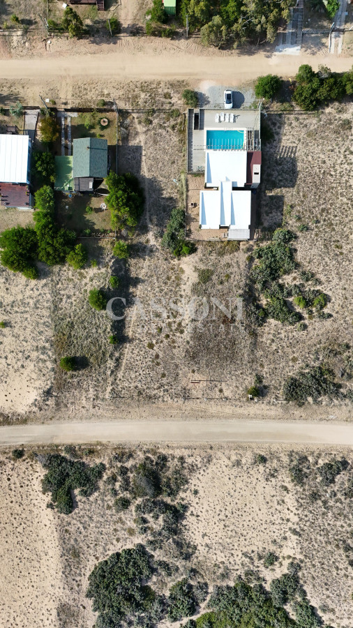 Terreno ID.3960 - Vendo en Primera Línea del Mar 2450 M2