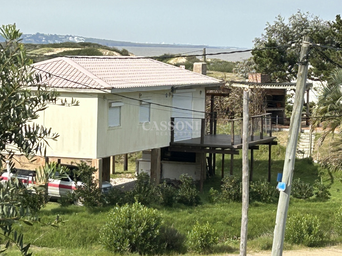 Terreno ID.2720 - Vendemos Terrenos (3) de 1366 M2 a 100 mts de la playa de Ocean Park