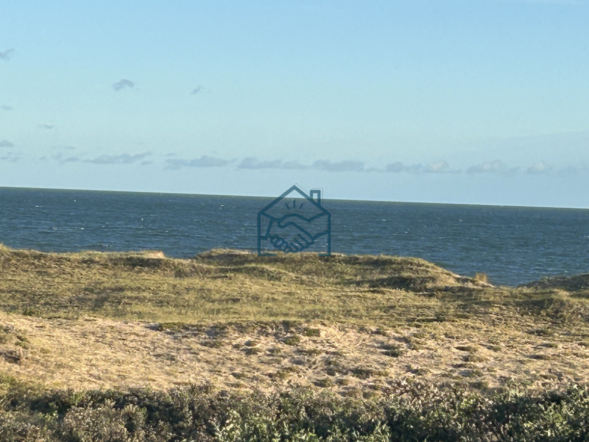 Terreno ID.1200/Vendo-en-Primera-Línea-del-Mar-2450-M2 - Vendo en Primera Línea del Mar 2450 M2