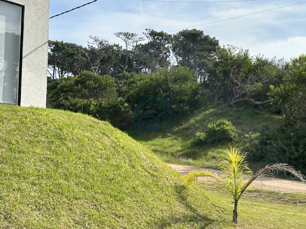 Terreno ID.1201/Vendemos-Terrenos-(3)-de-1366-M2-a-100-mts-de-la-playa-de-Ocean-Park - Vendemos Terrenos (3) de 1366 M2 a 100 mts de la playa de Ocean Park