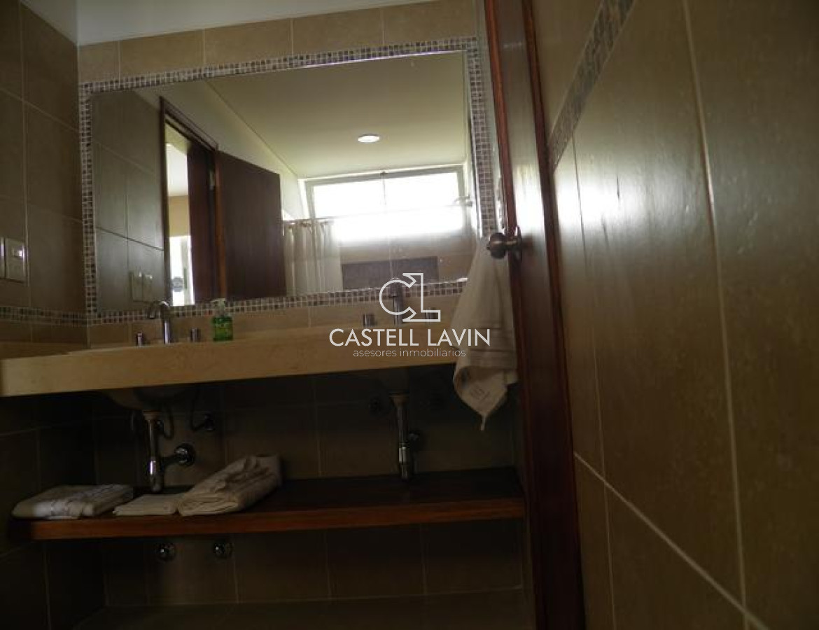 Casa ID.146 - Vendo Casa en la Playa de Ocean Park