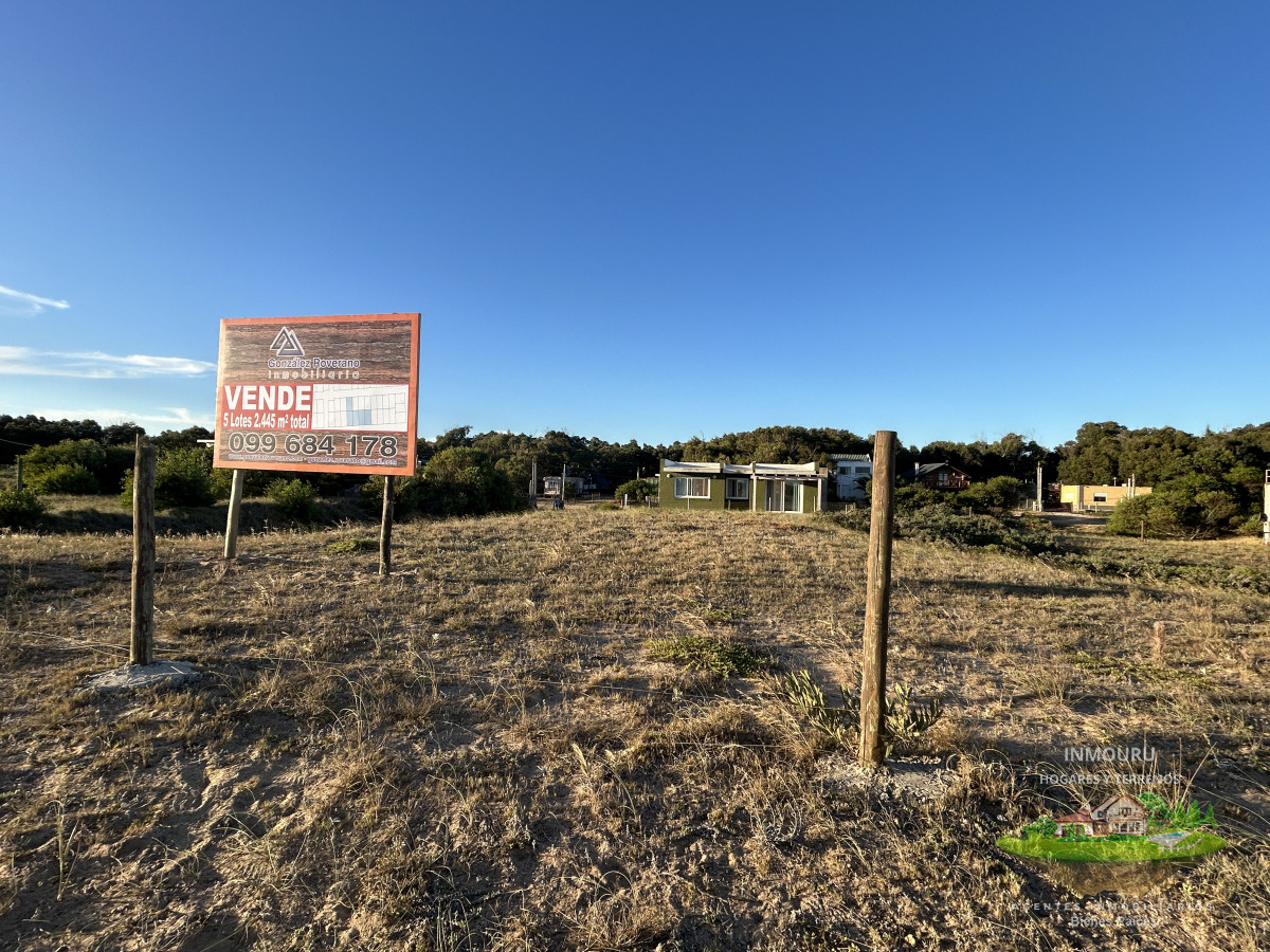 Terreno ID.546 - Vendo en Primera Línea del Mar 2450 M2