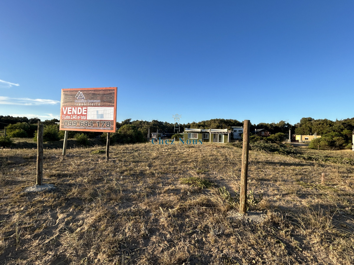 Terreno ID.423 - Vendo en Primera Línea del Mar 2450 M2