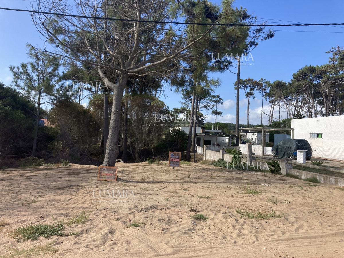 Terreno ID.2986 - Vendo Terreno en la Rambla de Ocean Park