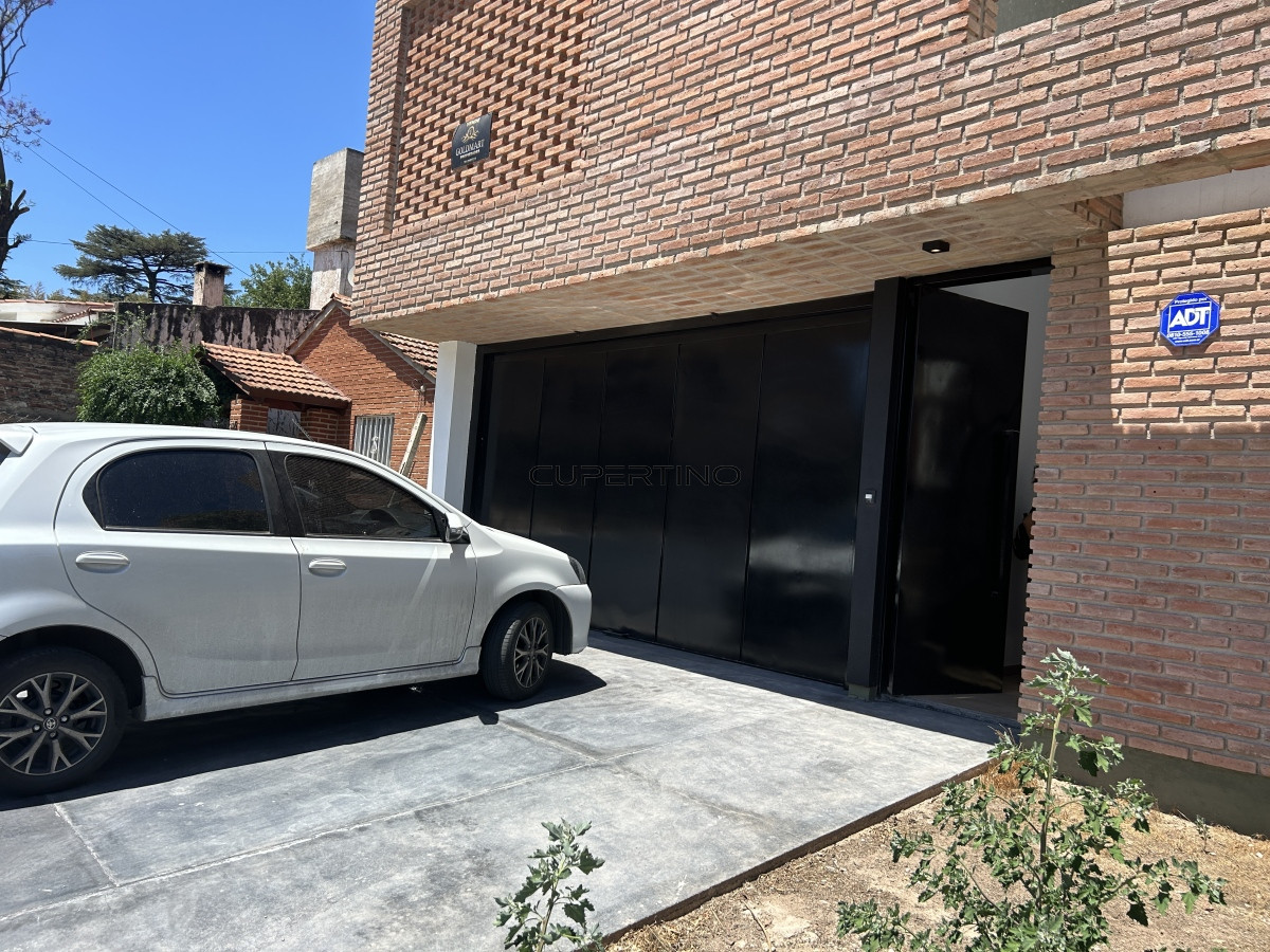 Casa en Colón, — foto 1