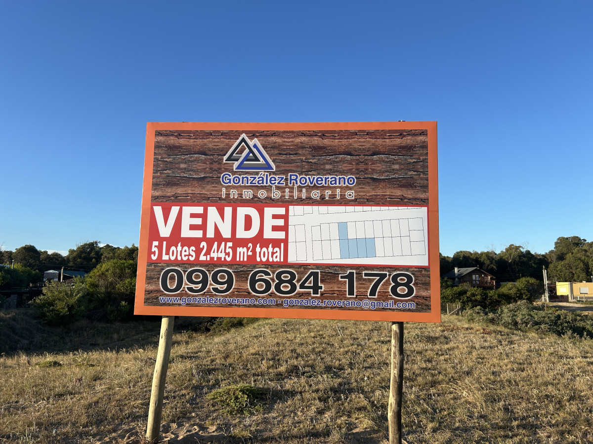 Vendo en Primera Línea del Mar 2450 M2