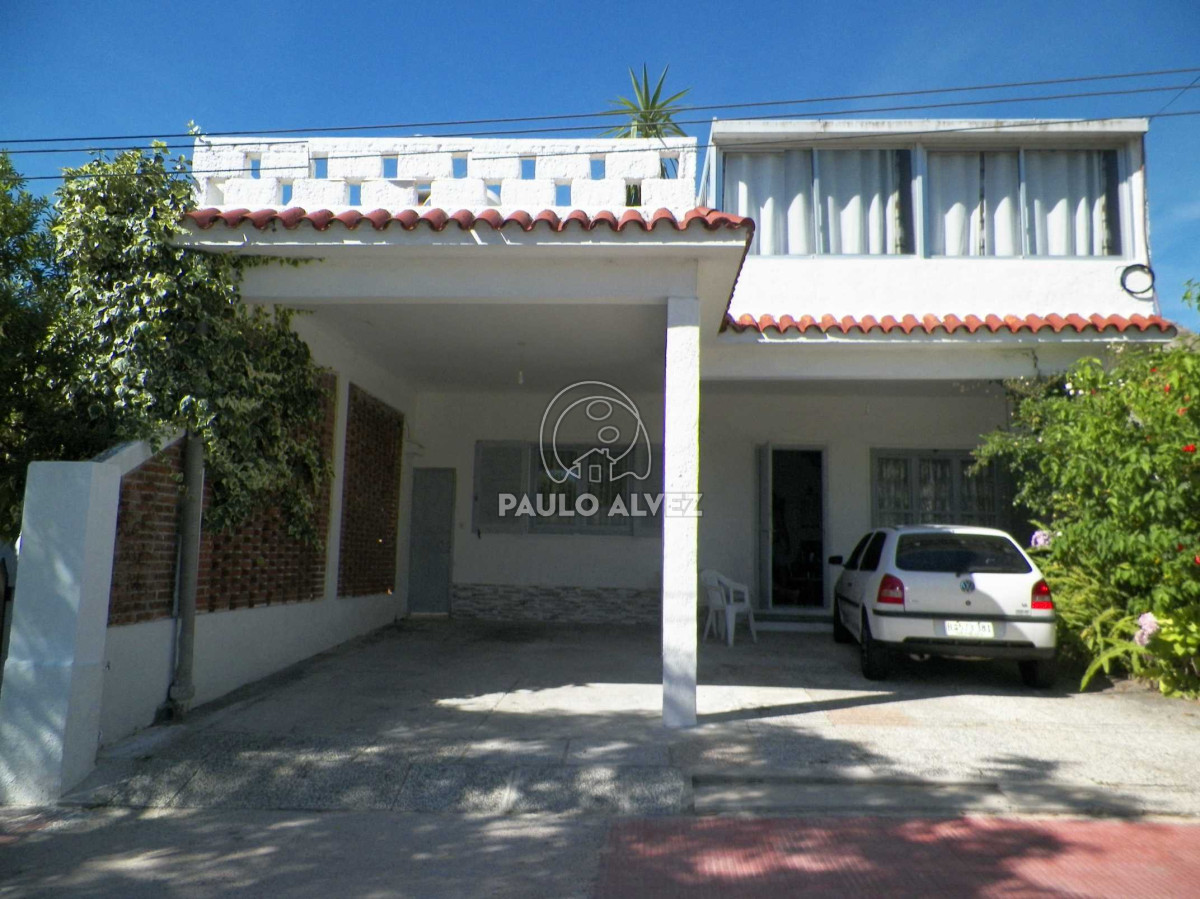 Apartamento con terraza con vista