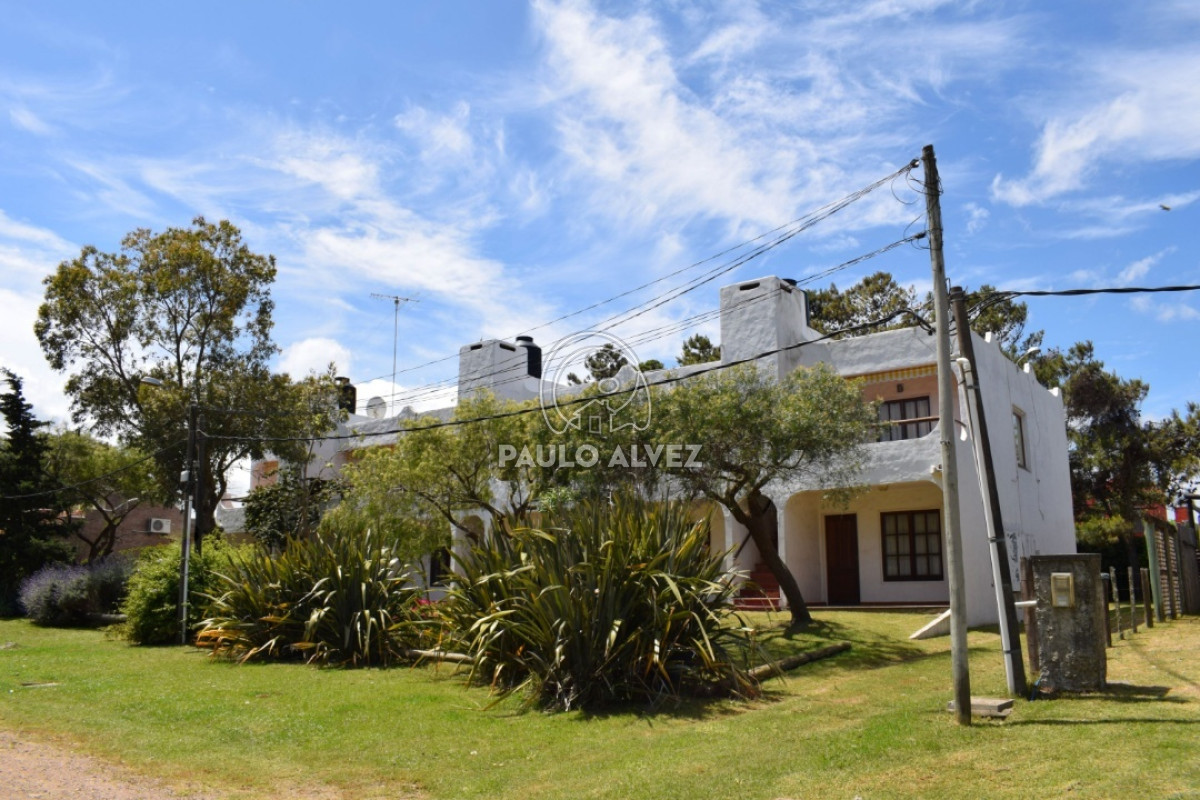 Playa Hermosa - GoPunta - Portal Inmobiliario de Punta del Este - Maldonado