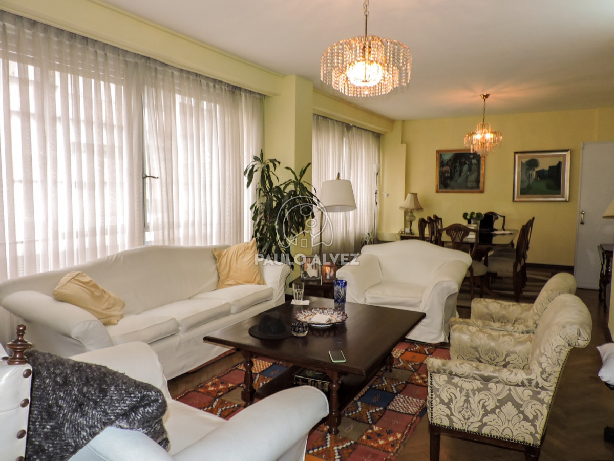 Centro Montevideo - GoPunta - Portal Inmobiliario de Punta del Este - Maldonado