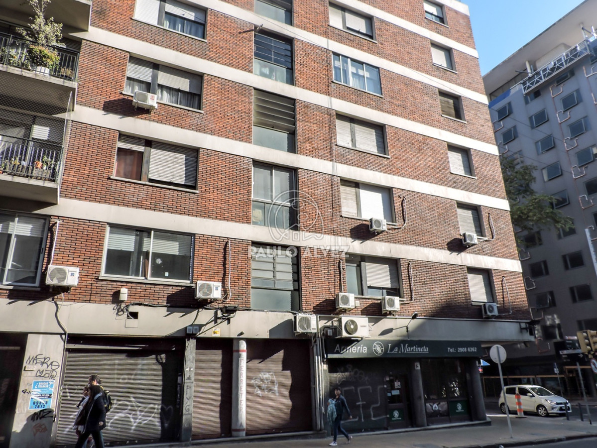 Centro Montevideo - GoPunta - Portal Inmobiliario de Punta del Este - Maldonado