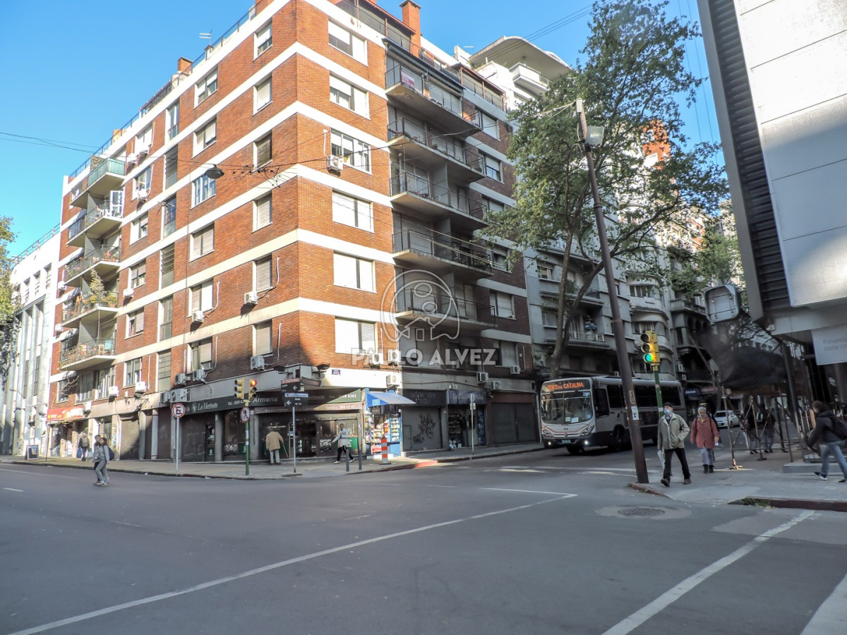 Centro Montevideo - GoPunta - Portal Inmobiliario de Punta del Este - Maldonado