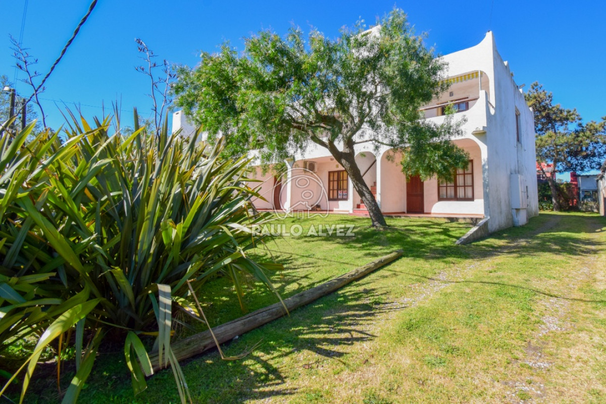 Playa Hermosa - GoPunta - Portal Inmobiliario de Punta del Este - Maldonado