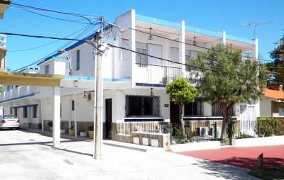 Apartamento interior- Ubicación céntrica, con todo los servicios a su al rededor. 