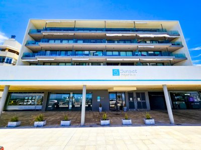 Sunset, Apartamento 401- Frente al mar, ideal para vivir todo el año. 