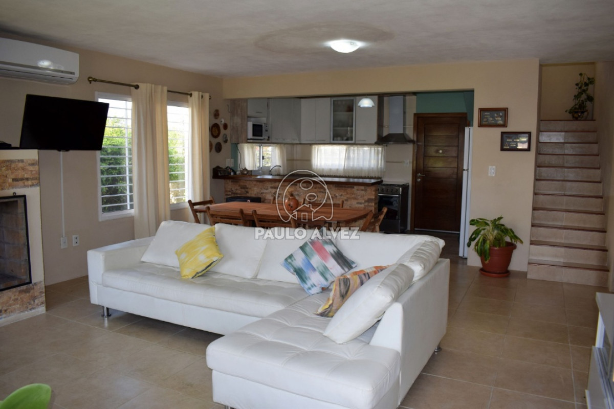 Playa Hermosa - GoPunta - Portal Inmobiliario de Punta del Este - Maldonado