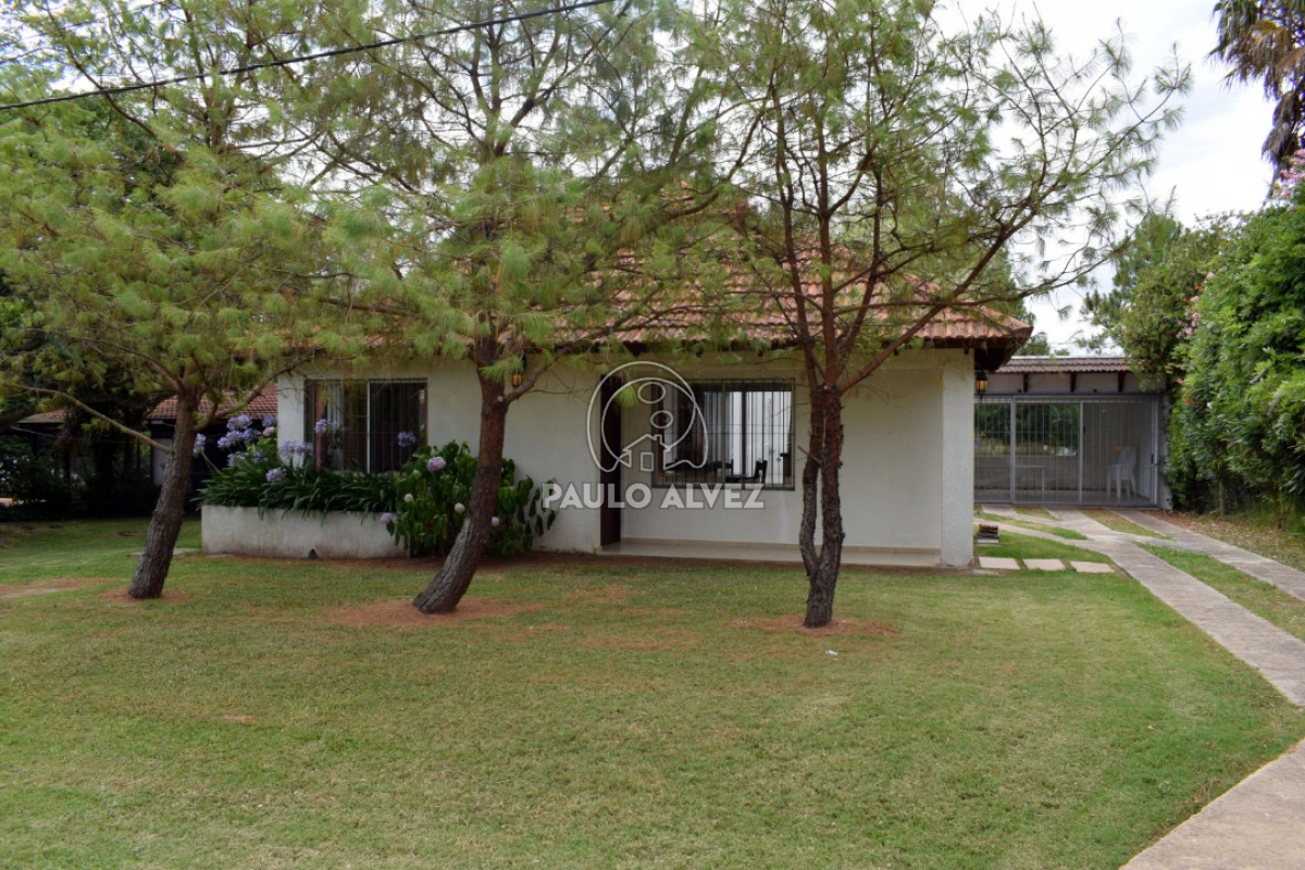 Playa Hermosa - GoPunta - Portal Inmobiliario de Punta del Este - Maldonado