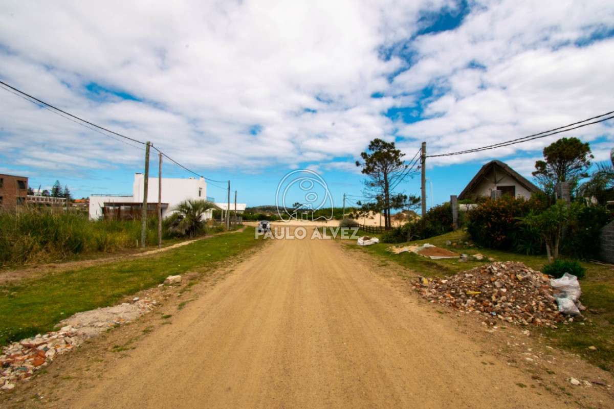 Playa Hermosa - GoPunta - Portal Inmobiliario de Punta del Este - Maldonado