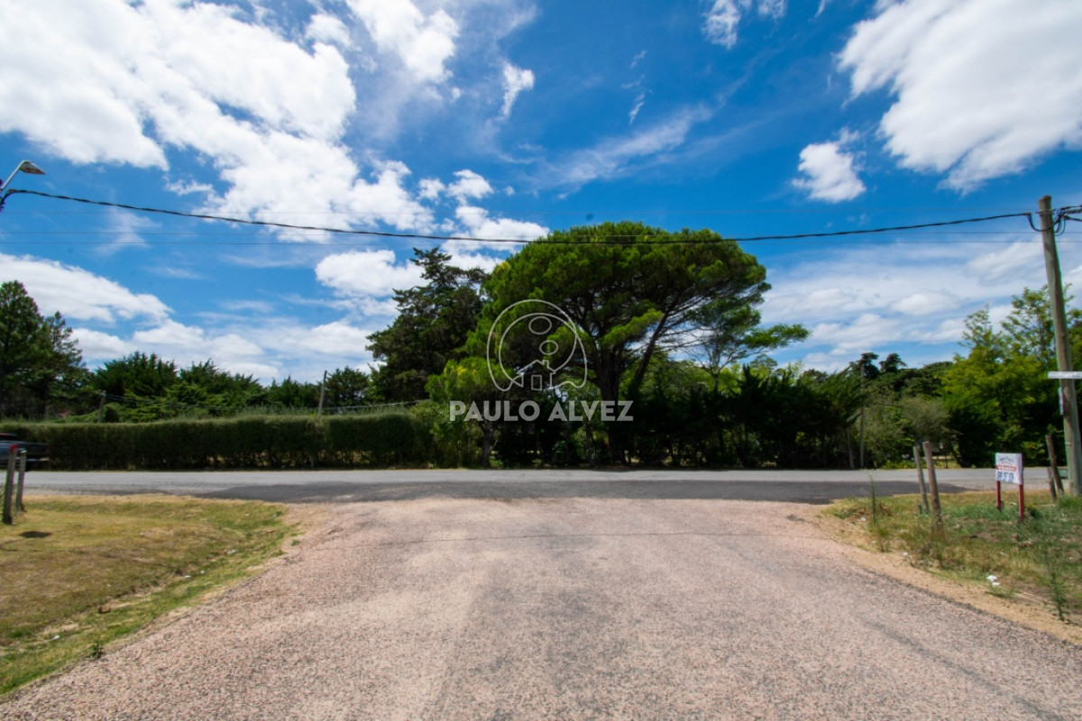 Las Flores - GoPunta - Portal Inmobiliario de Punta del Este - Maldonado