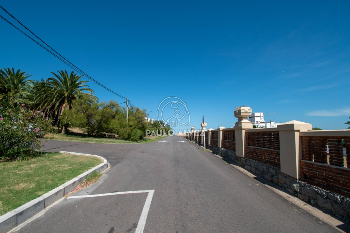 Piriápolis - GoPunta - Portal Inmobiliario de Punta del Este - Maldonado