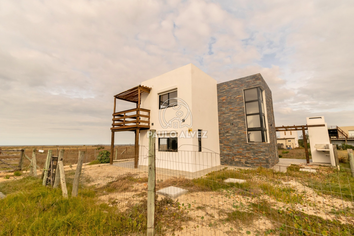 Punta Negra - GoPunta - Portal Inmobiliario de Punta del Este - Maldonado