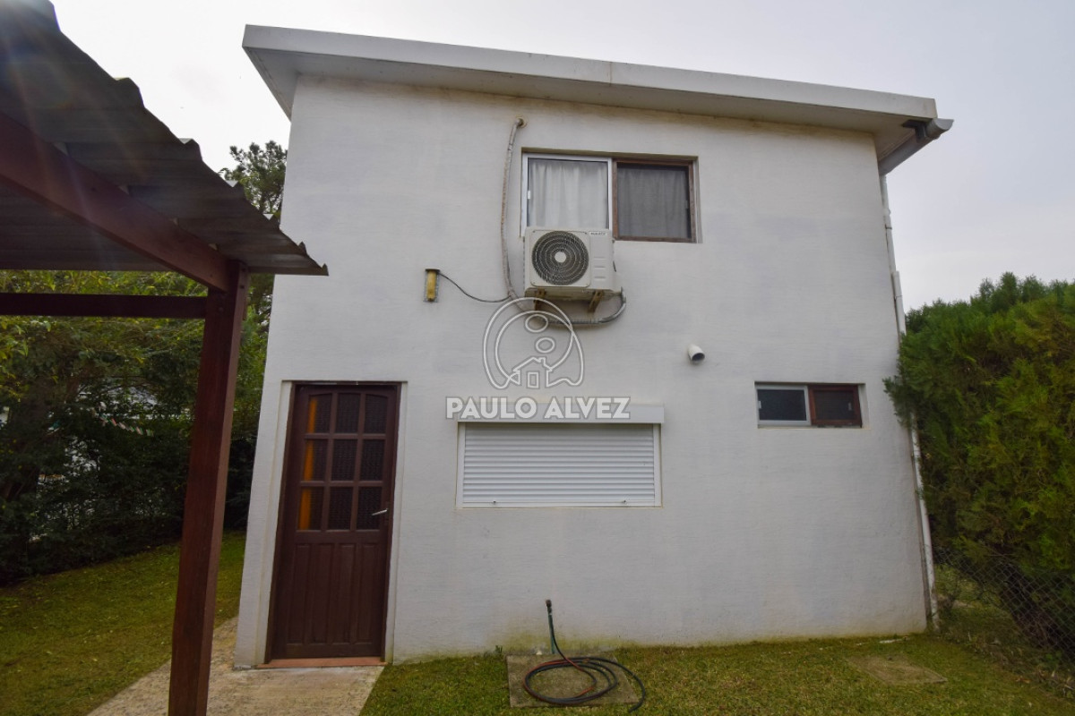 Playa Hermosa - GoPunta - Portal Inmobiliario de Punta del Este - Maldonado