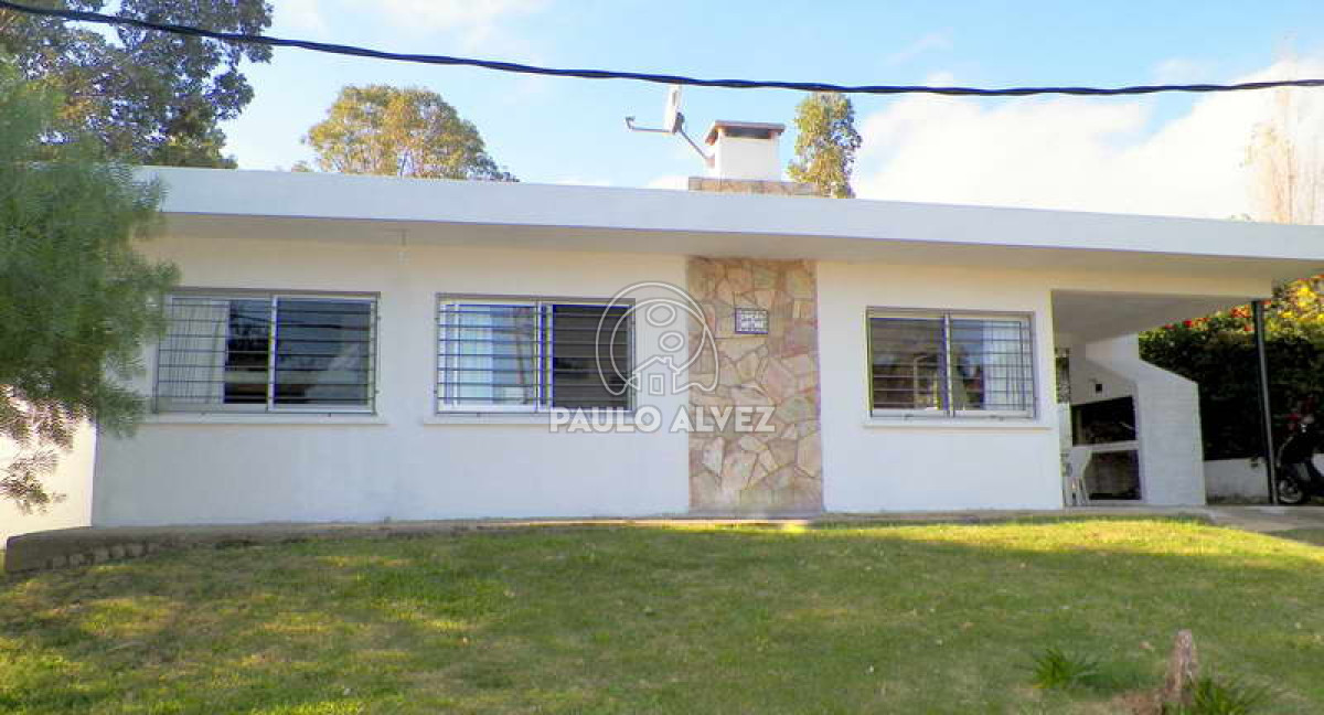 Playa Hermosa - GoPunta - Portal Inmobiliario de Punta del Este - Maldonado