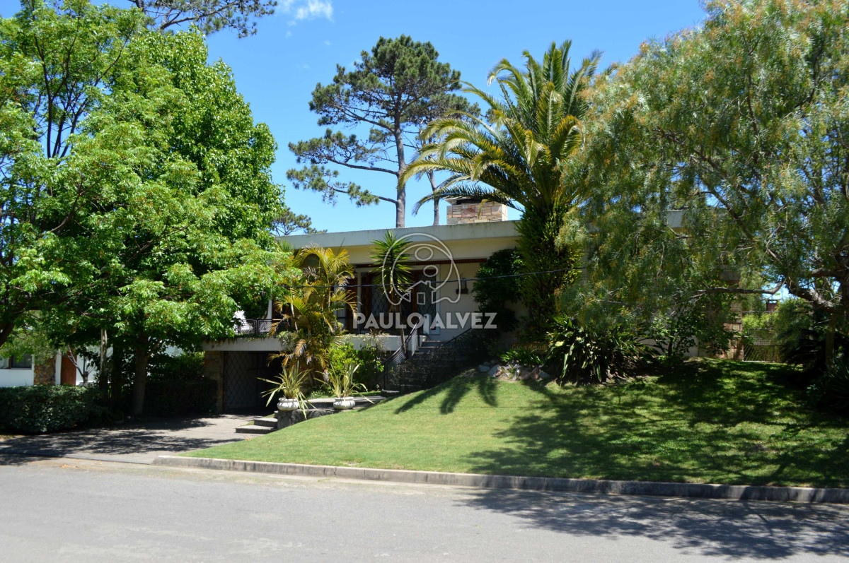 Hermosa casa con piscina
