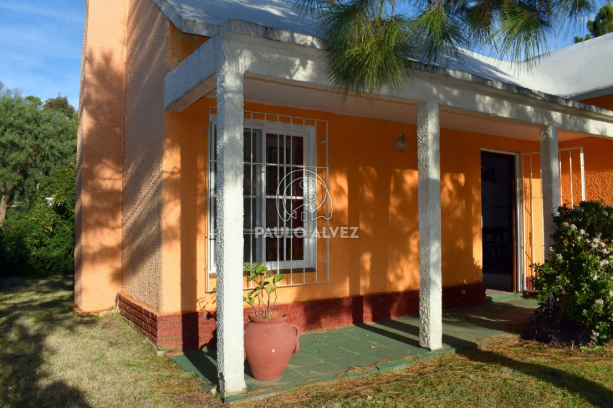 Playa Hermosa - GoPunta - Portal Inmobiliario de Punta del Este - Maldonado