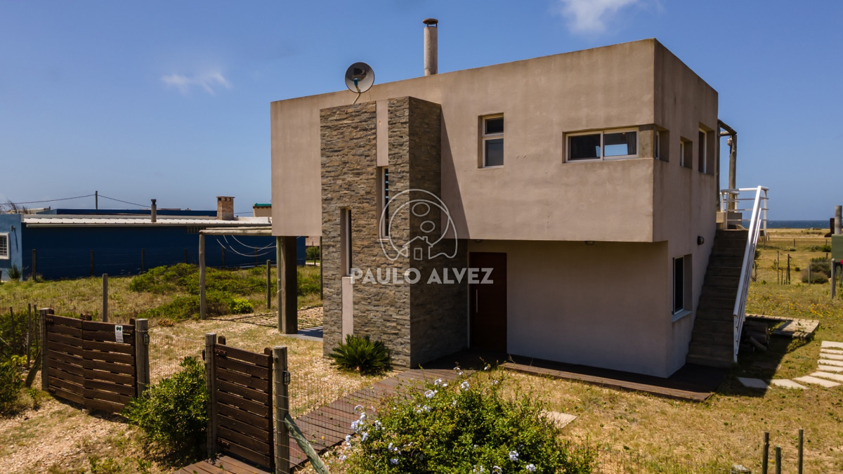 Punta Negra - GoPunta - Portal Inmobiliario de Punta del Este - Maldonado