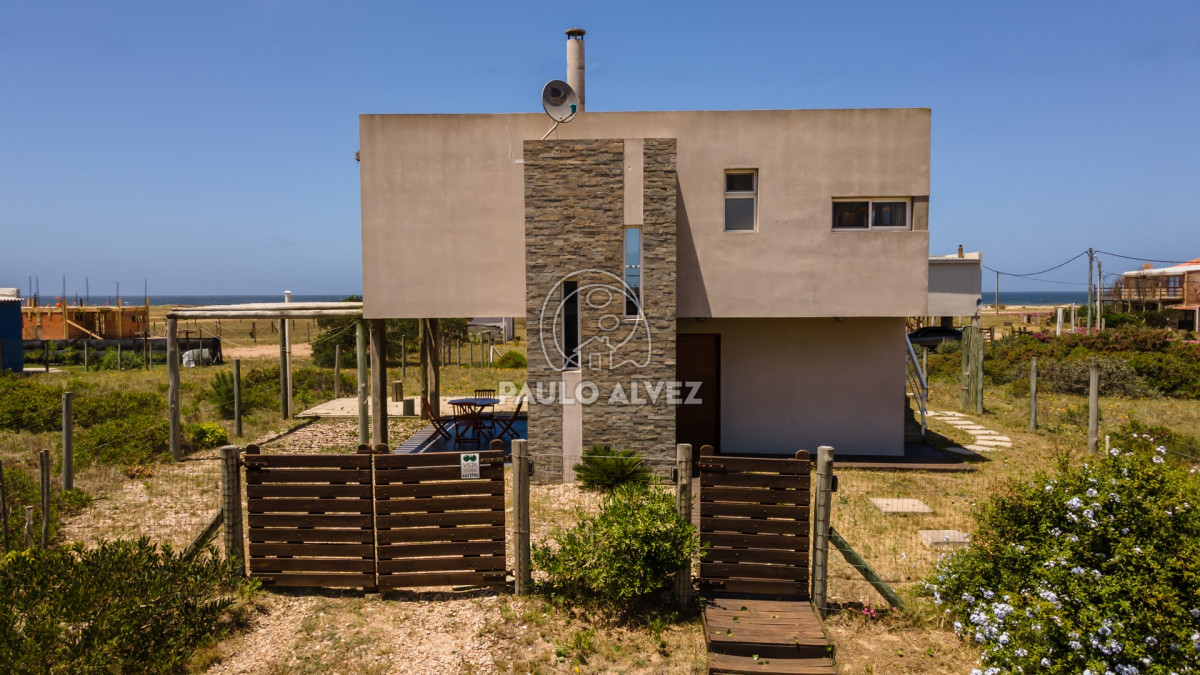Punta Negra - GoPunta - Portal Inmobiliario de Punta del Este - Maldonado