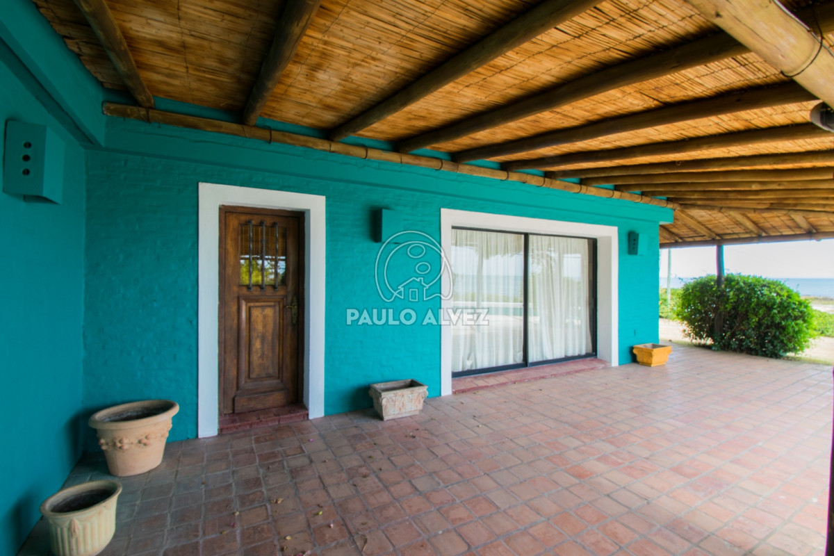 Playa Hermosa - GoPunta - Portal Inmobiliario de Punta del Este - Maldonado