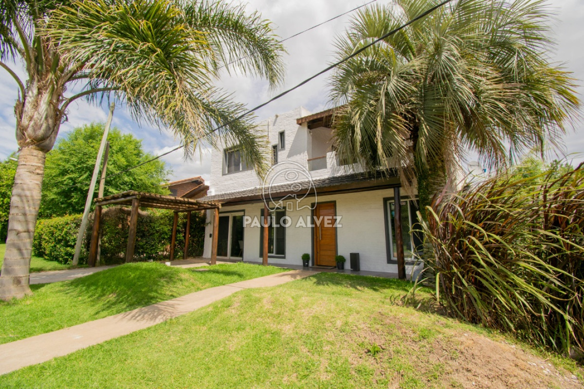 Playa Hermosa - GoPunta - Portal Inmobiliario de Punta del Este - Maldonado