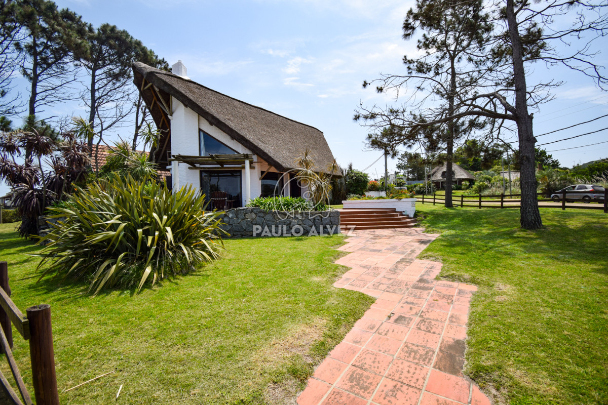 Proa al Mar - GoPunta - Portal Inmobiliario de Punta del Este - Maldonado