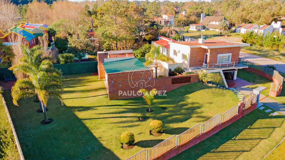 Los Angeles - GoPunta - Portal Inmobiliario de Punta del Este - Maldonado