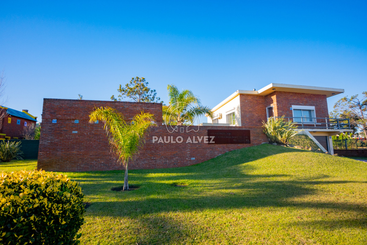 Los Angeles - GoPunta - Portal Inmobiliario de Punta del Este - Maldonado