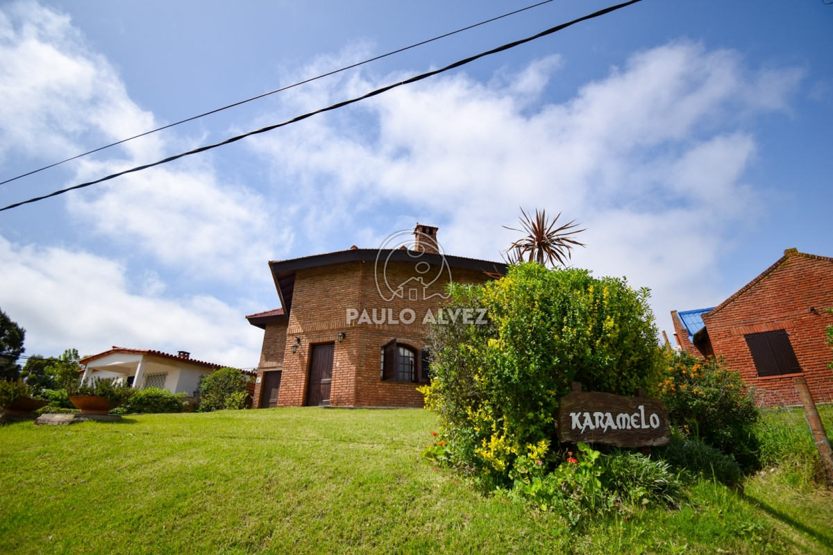 Playa Hermosa - GoPunta - Portal Inmobiliario de Punta del Este - Maldonado