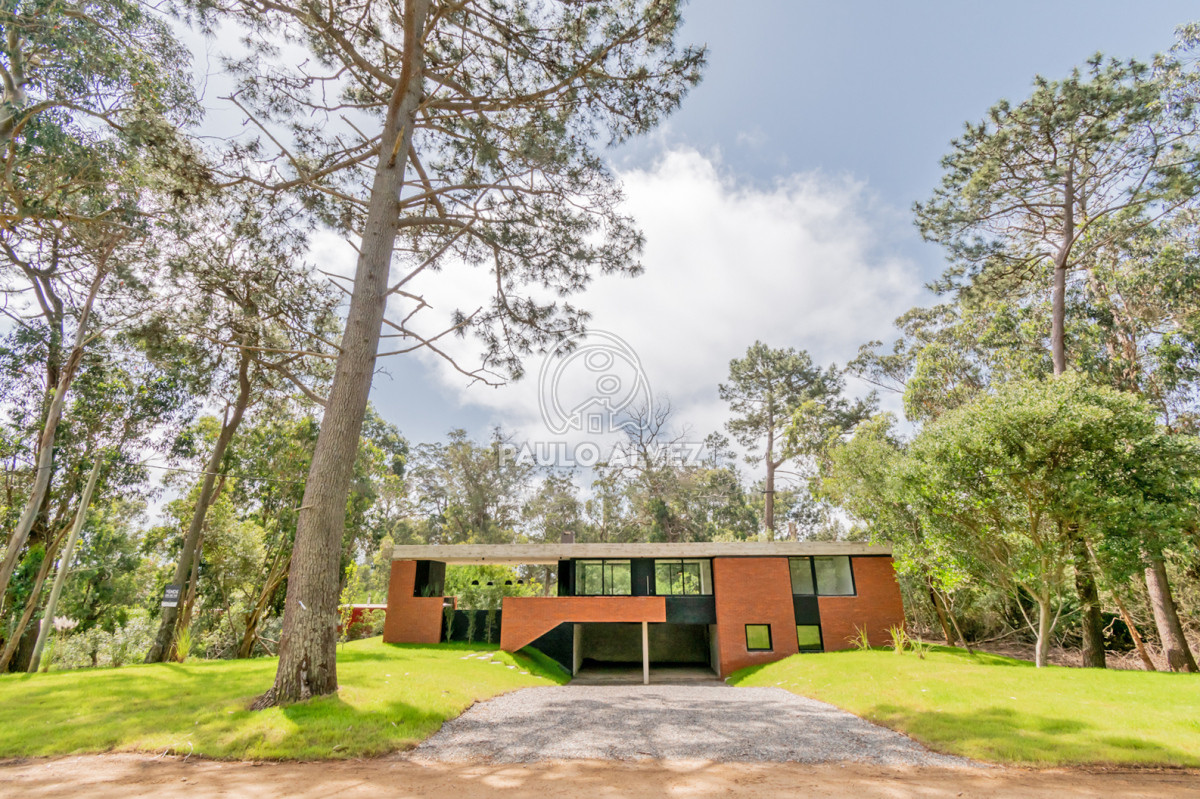 Punta Colorada - GoPunta - Portal Inmobiliario de Punta del Este - Maldonado