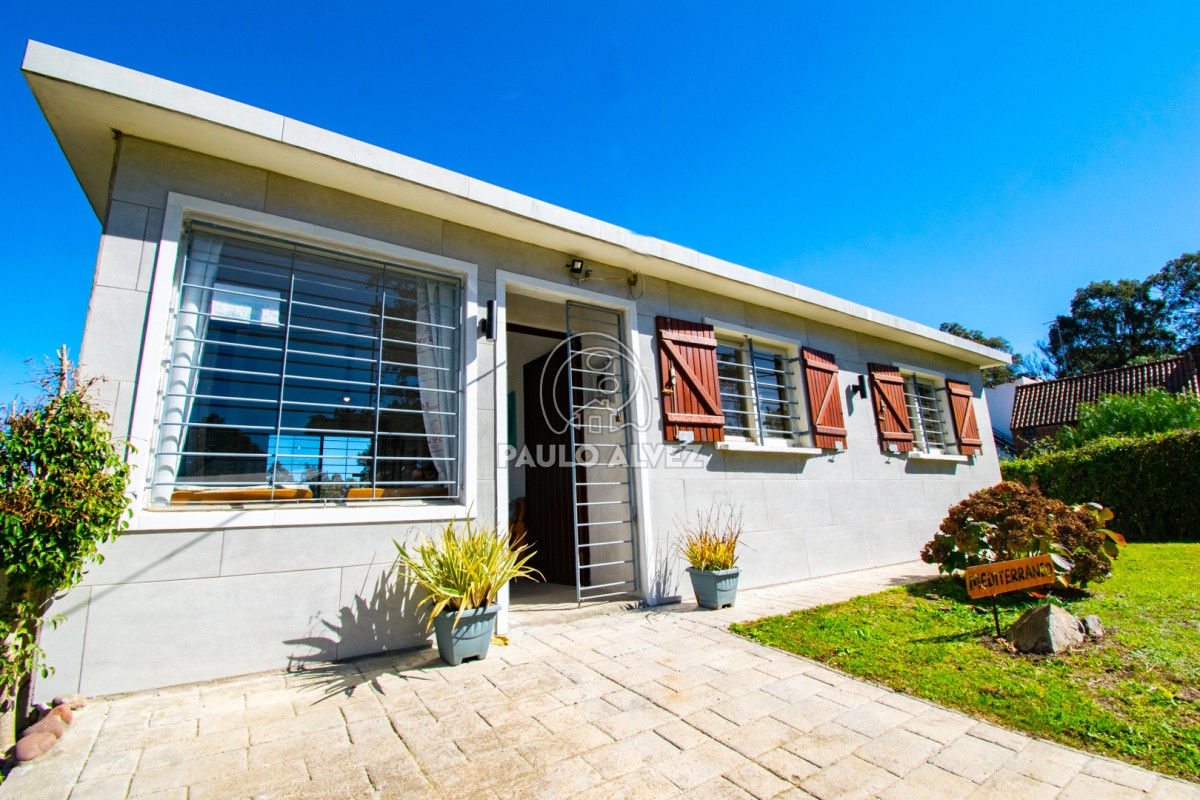 Playa Hermosa - GoPunta - Portal Inmobiliario de Punta del Este - Maldonado