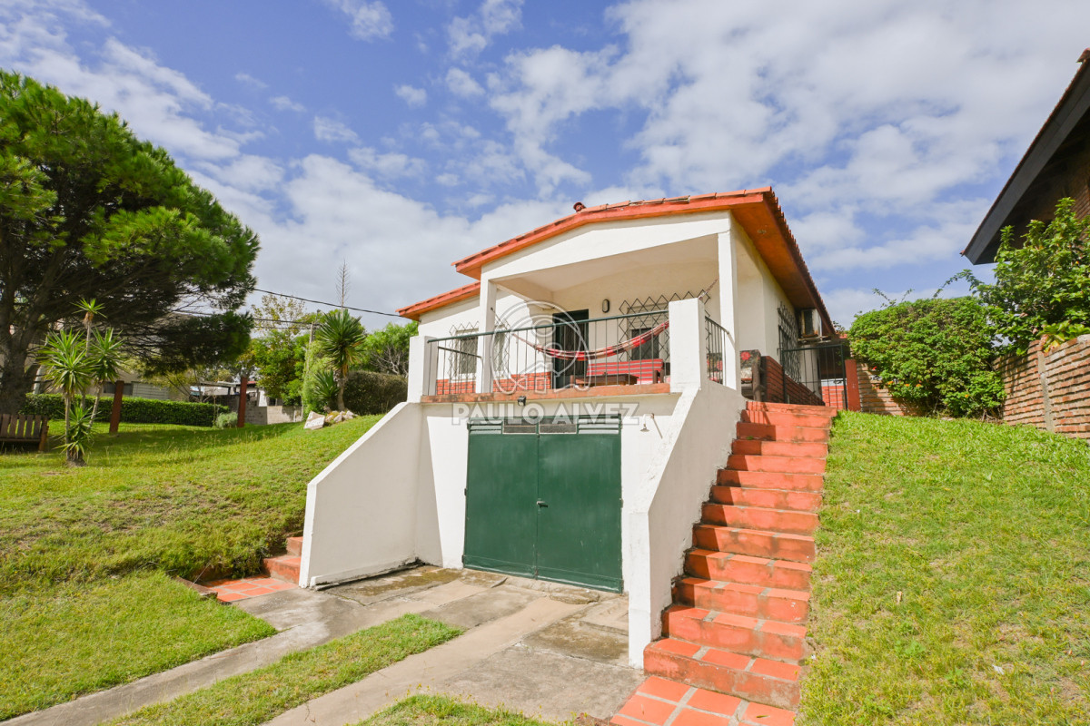 Playa Hermosa - GoPunta - Portal Inmobiliario de Punta del Este - Maldonado