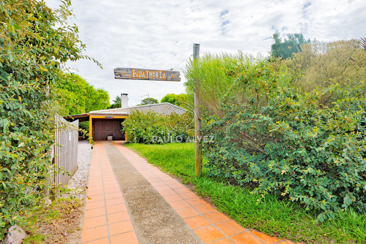 Playa Hermosa - GoPunta - Portal Inmobiliario de Punta del Este - Maldonado