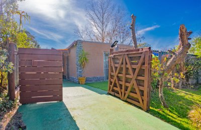 La Casita Reconquita- Apartamento a metro del mar, zona residencial. Ideal para disfrutar en familia