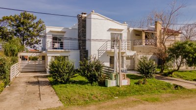 Dúplex con entradas independientes